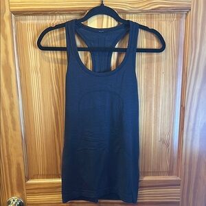 Swiftly tank size 6 black